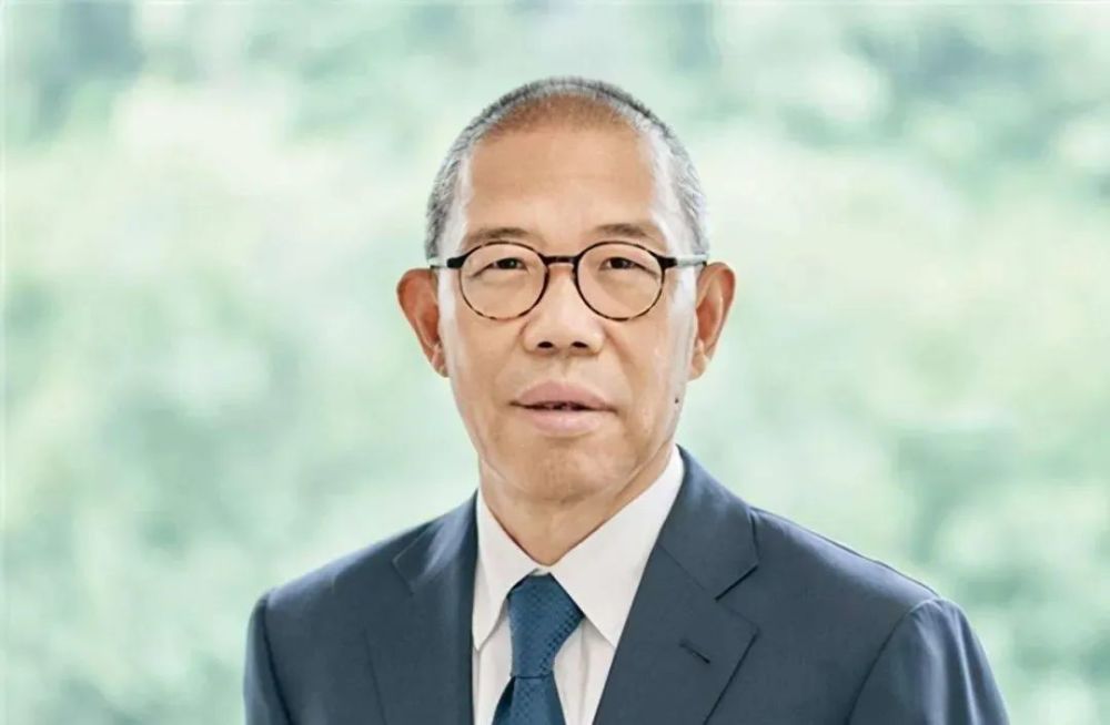 450亿!中国首富有什么秘密的「赚钱能力」?